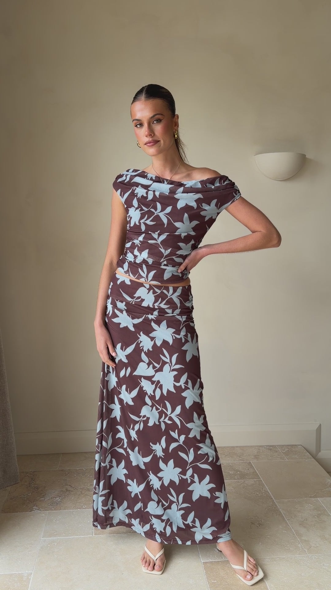Load video: Ellita Off Shoulder Top - Chocolate/Blue Print - Billy J