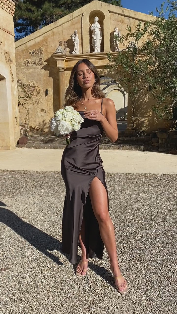 Load video: Ilana Maxi Dress - Espresso - Billy J