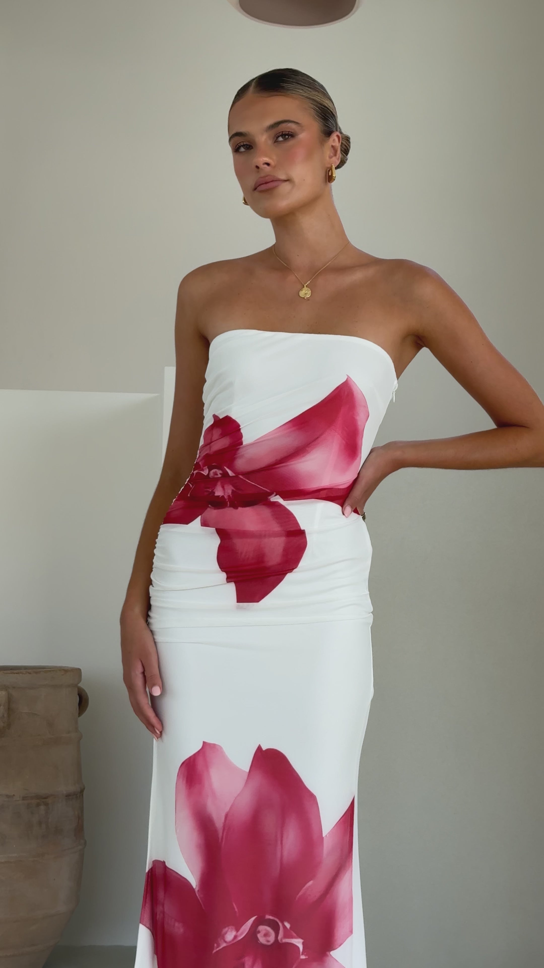 Load video: Brittani Strapless Maxi Dress - White/Red - Billy J