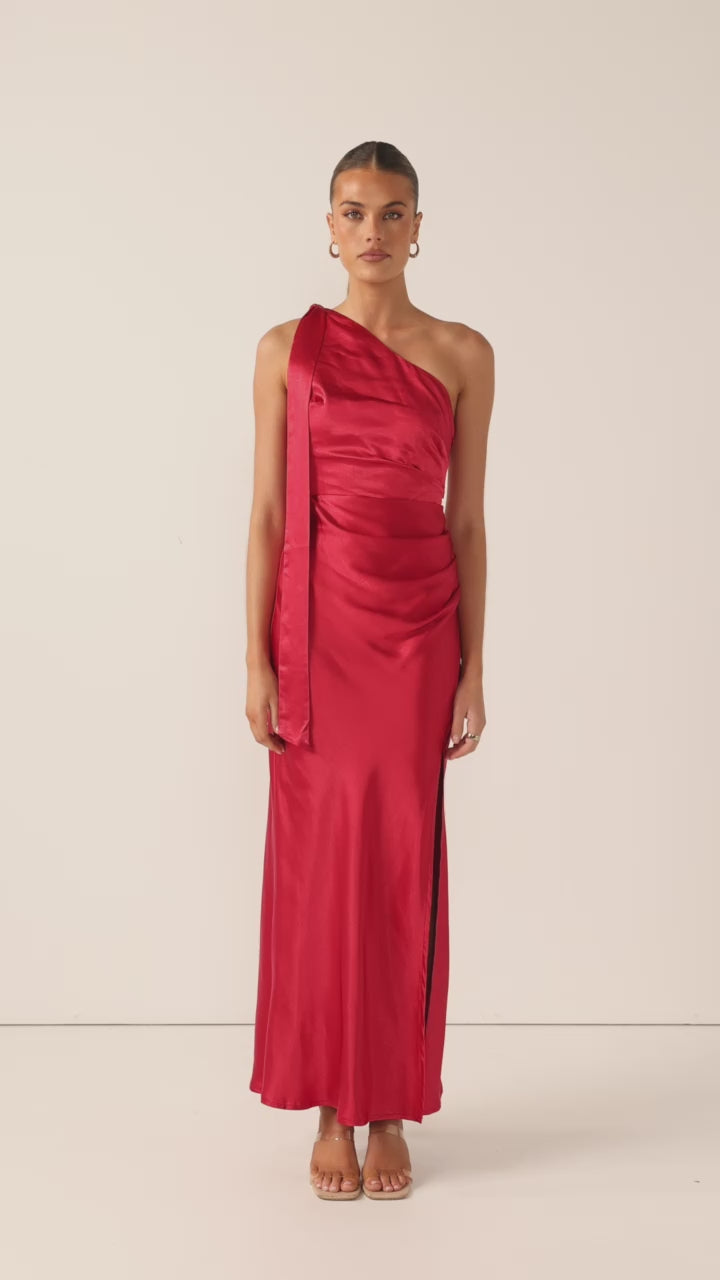 Load video: Halle One Shoulder Maxi Dress - Red