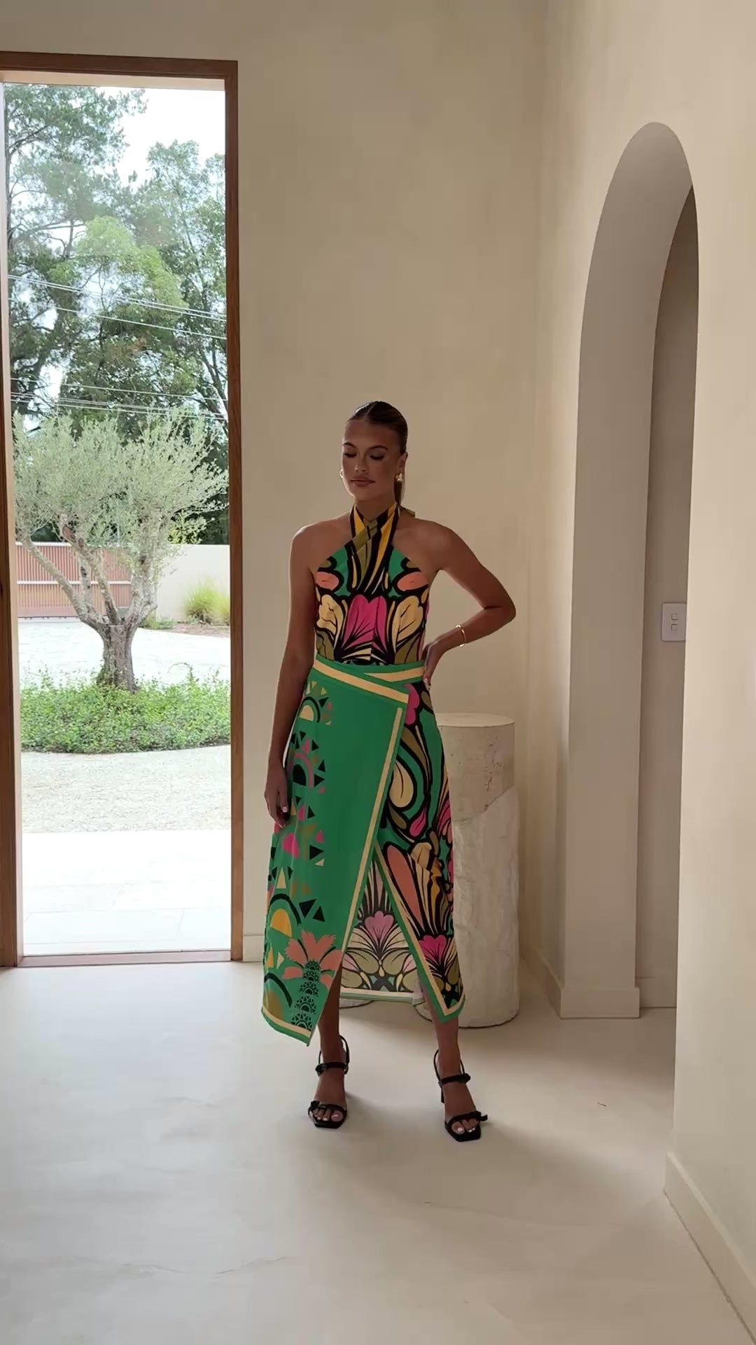 Load video: Portugal Twist Halter Top - Apple - Billy J