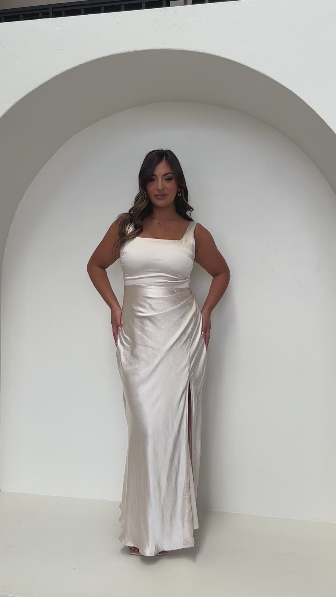 Load video: Alaria Maxi Dress - Champagne - Billy J