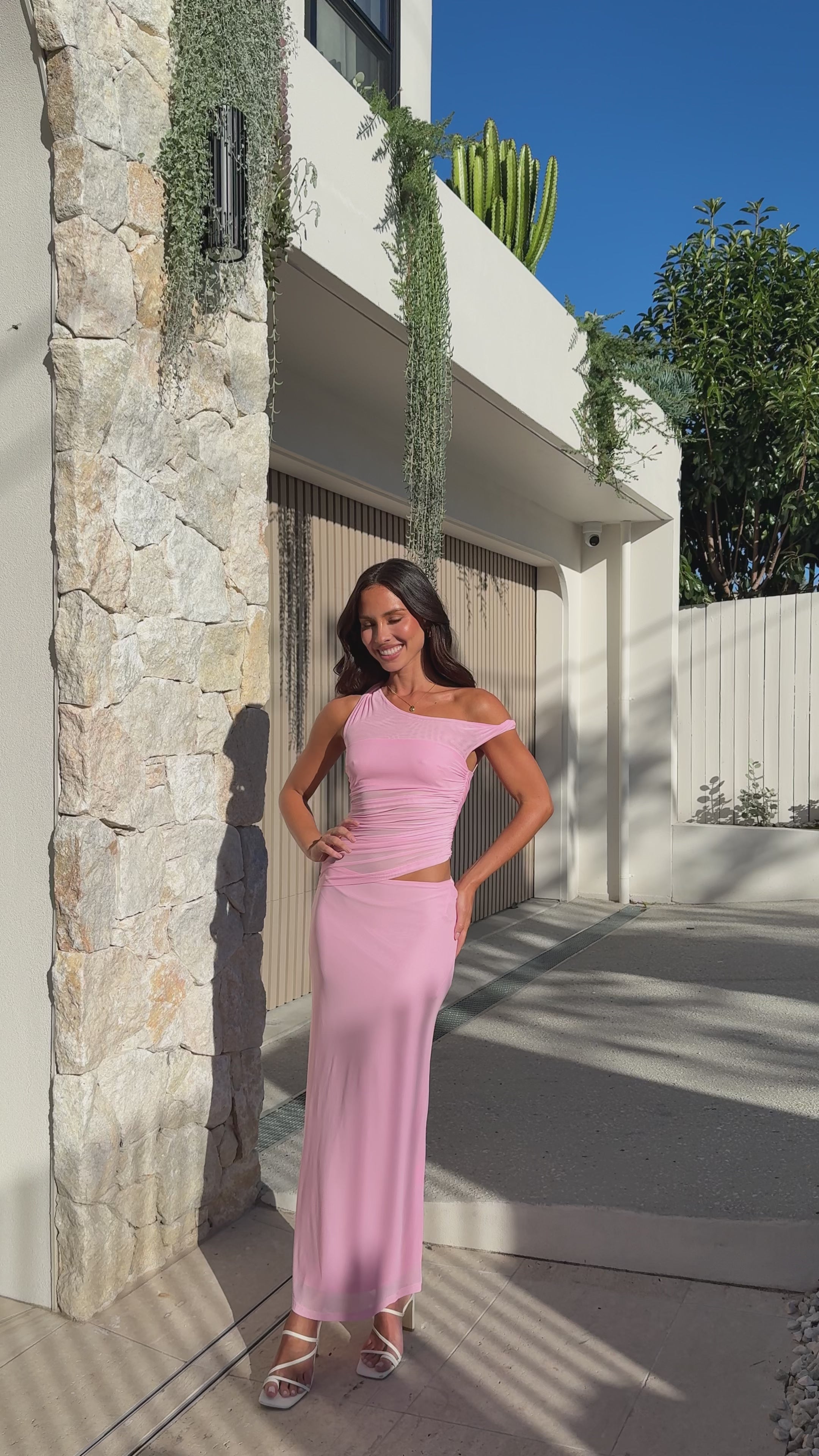 Load video: Iantha Maxi Dress - Pink - Billy J
