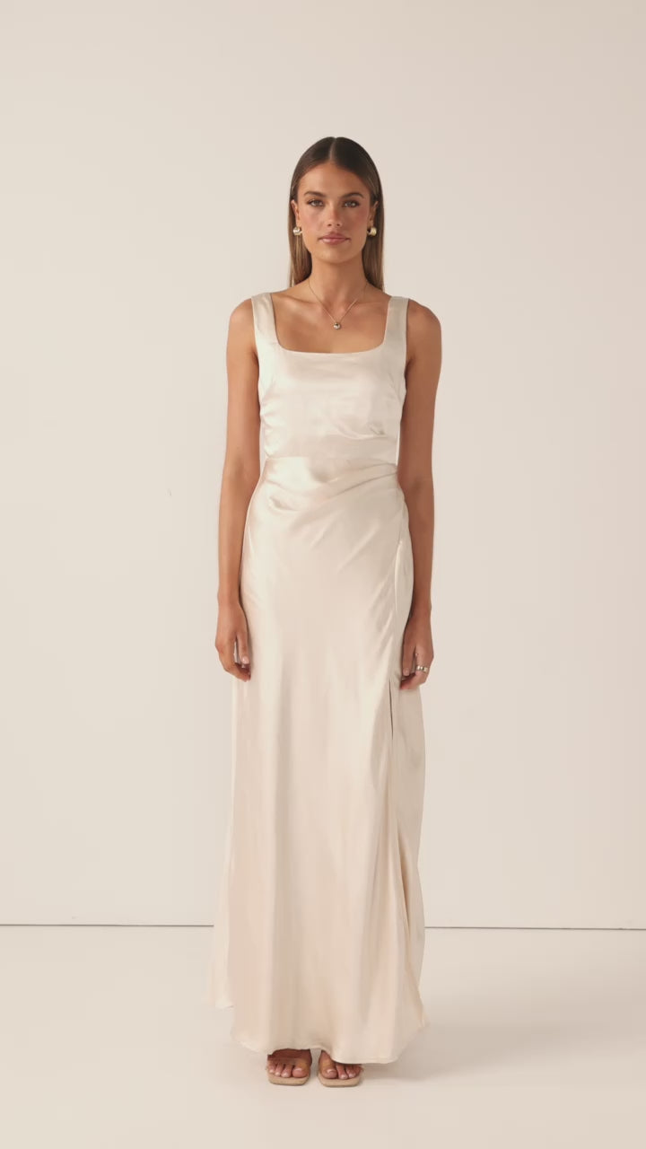 Alaria Maxi Dress - Champagne - Billy J