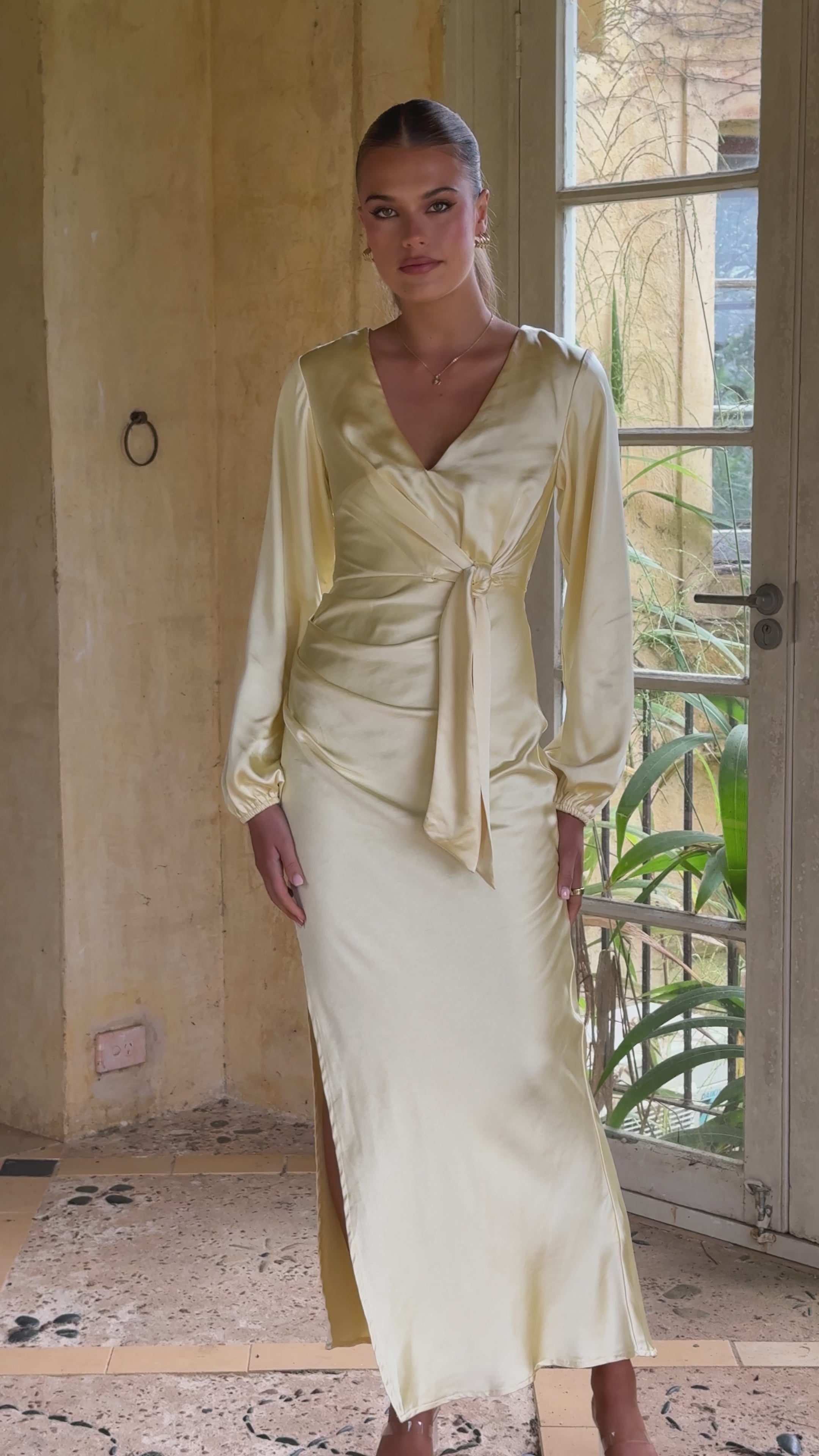 Load video: Ivy Long Sleeve Tie Front Maxi Dress - Yellow - Billy J