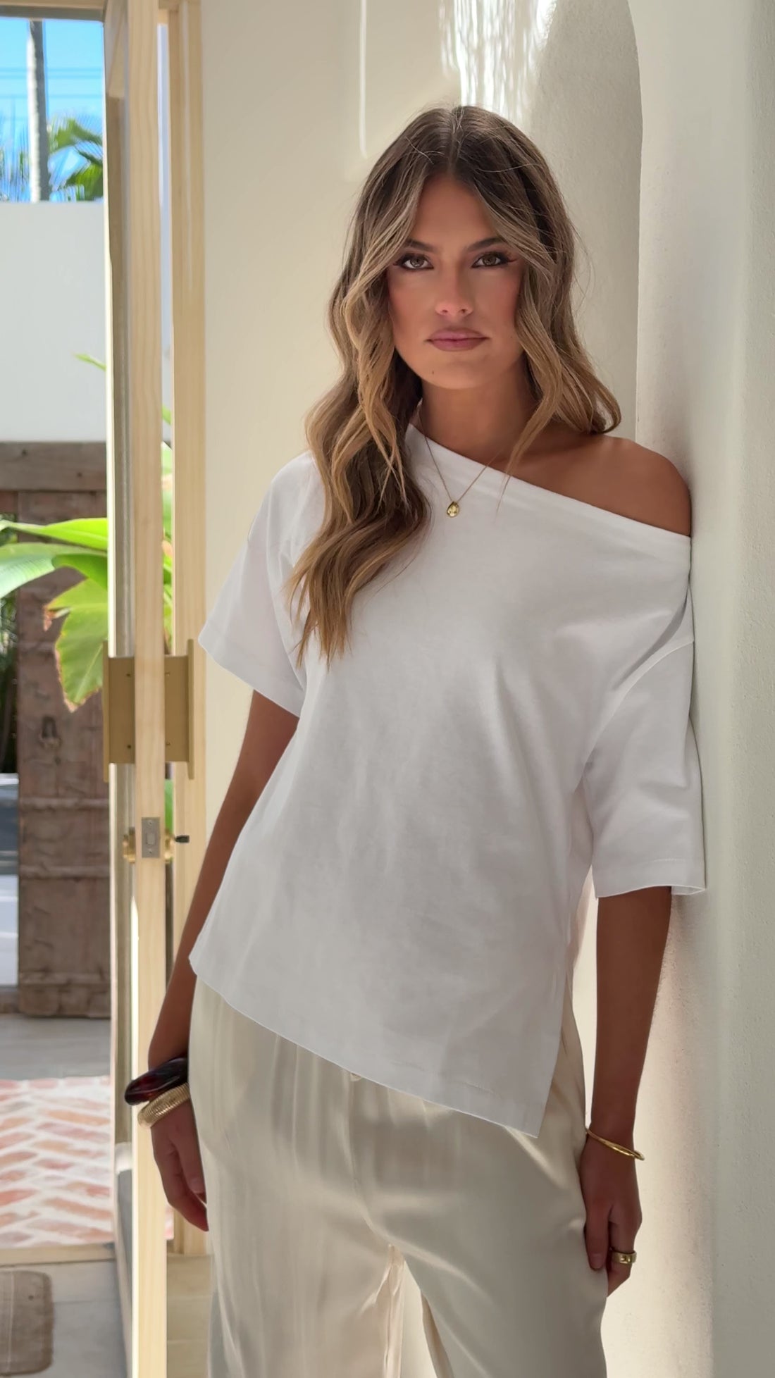 Aziel Off Shoulder Tee - White - Billy J