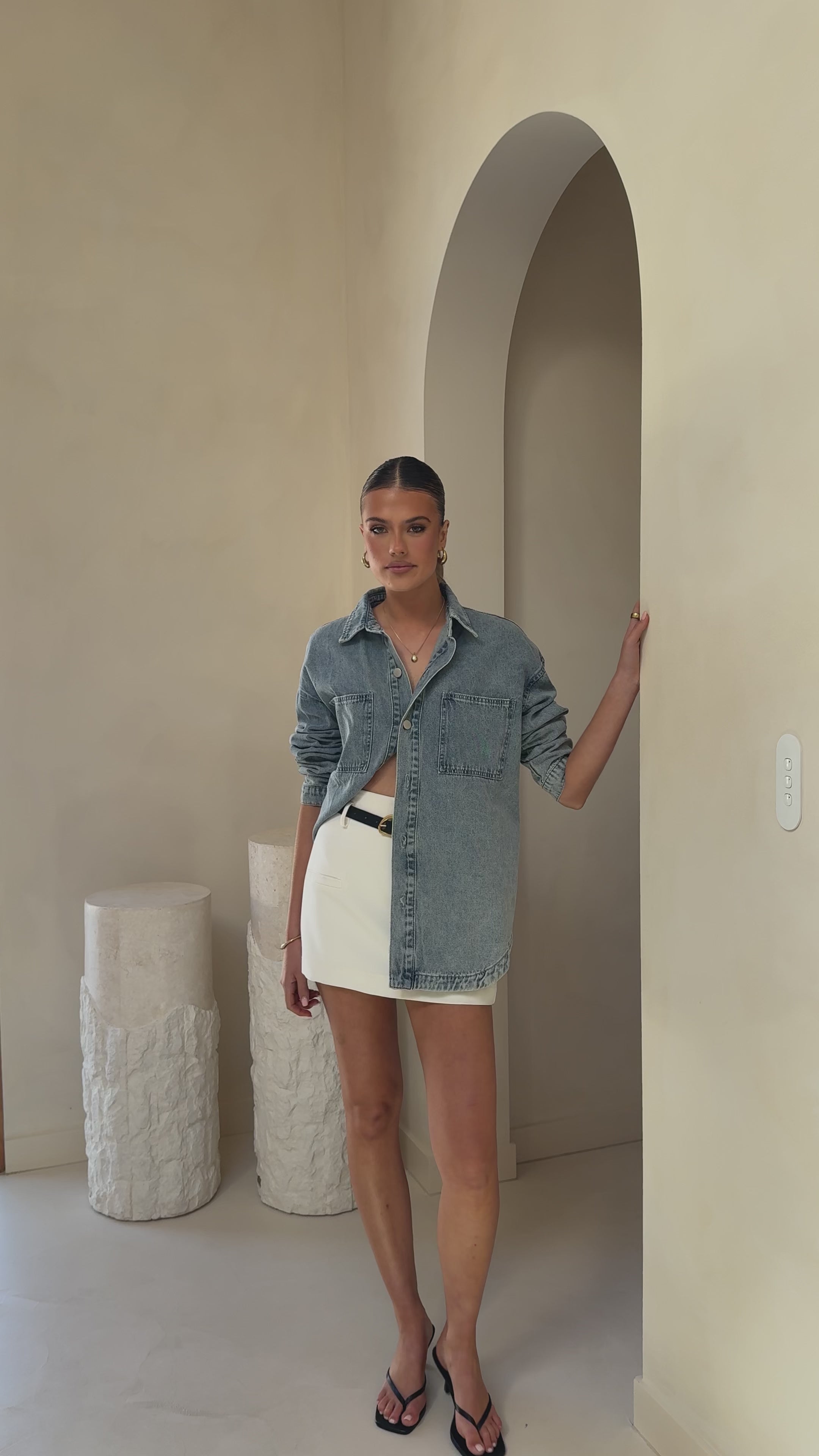 Load video: Valdez Oversized Denim Jacket - Blue - Billy J
