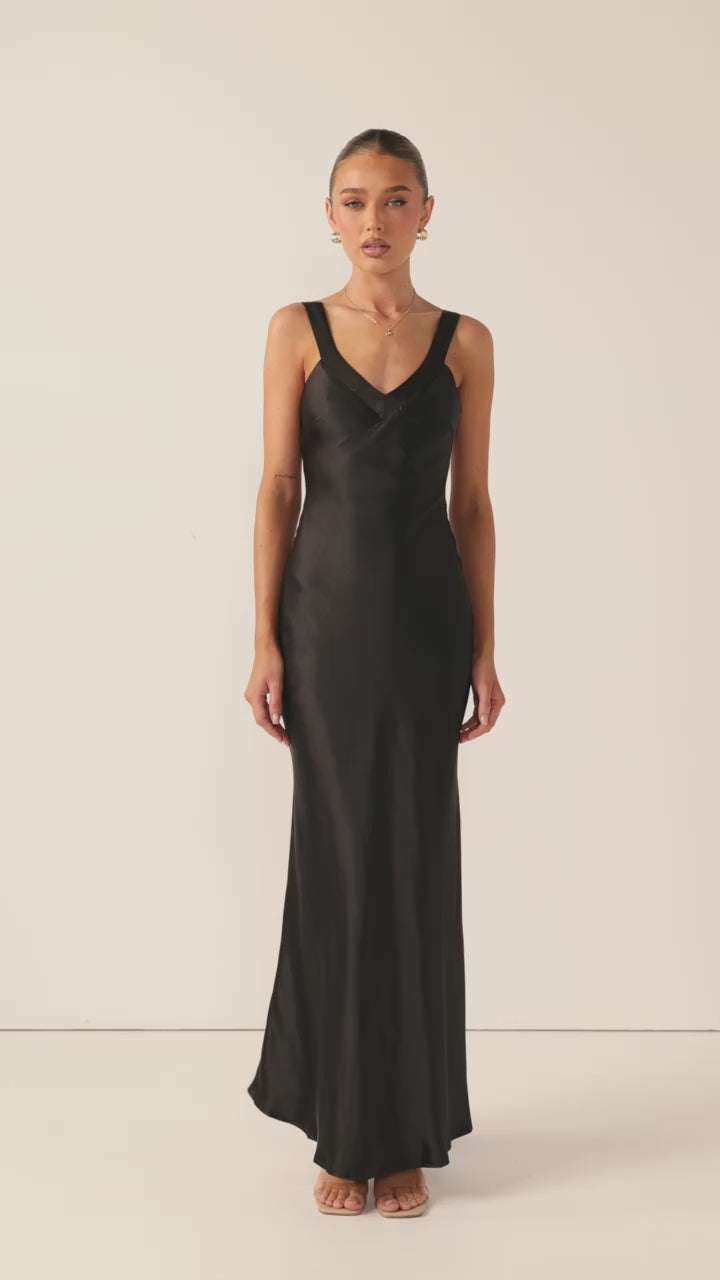 Andie Maxi Dress - Black - Billy J