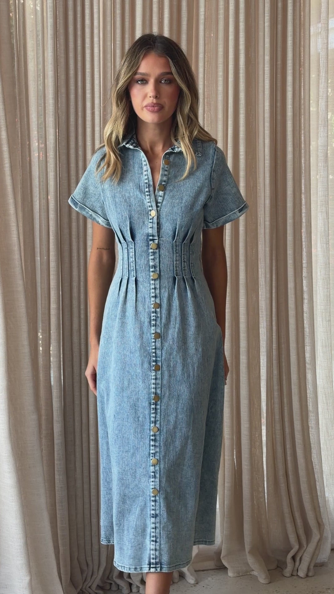 Load video: Elory Maxi Dress - Light Denim - Billy J