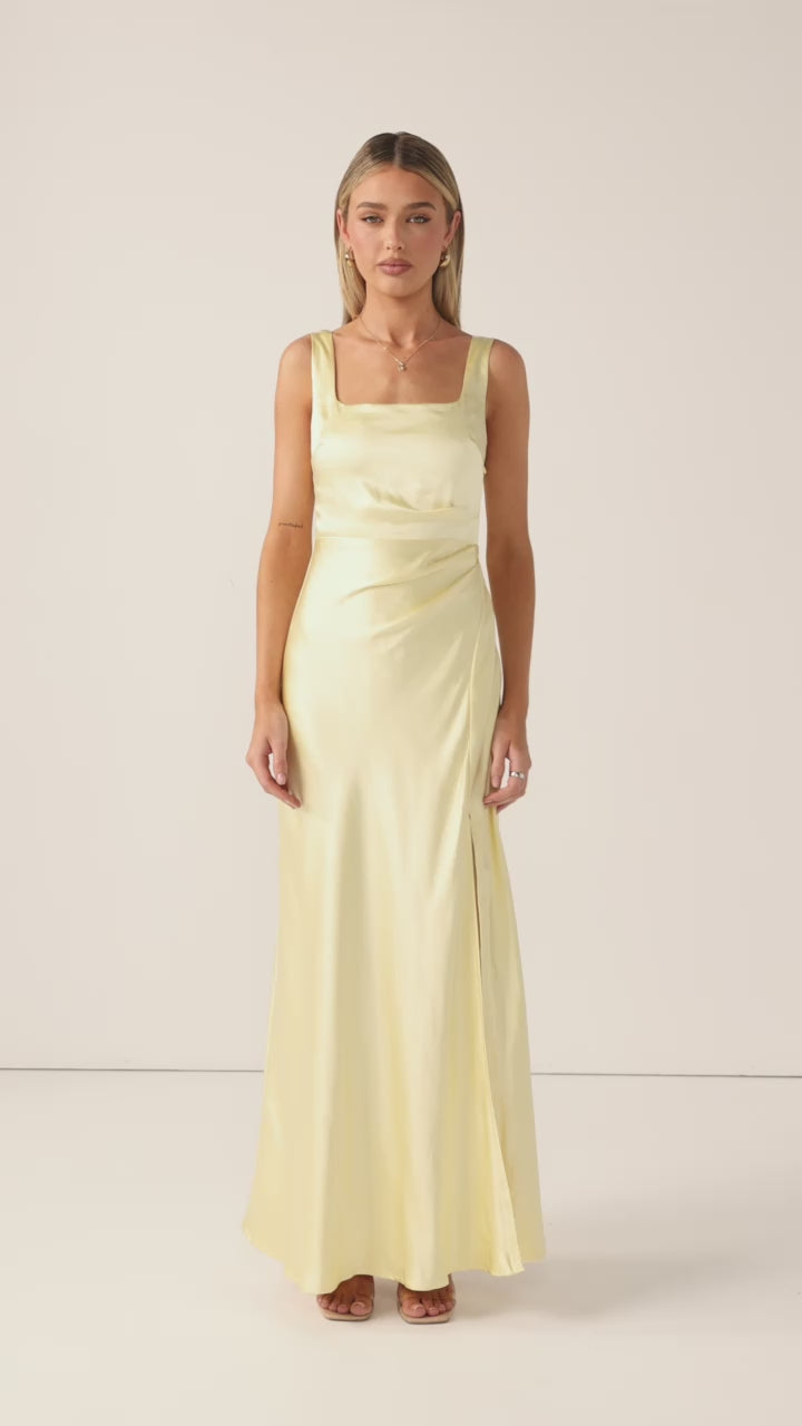 Load video: Alaria Maxi Dress - Yellow - Billy J