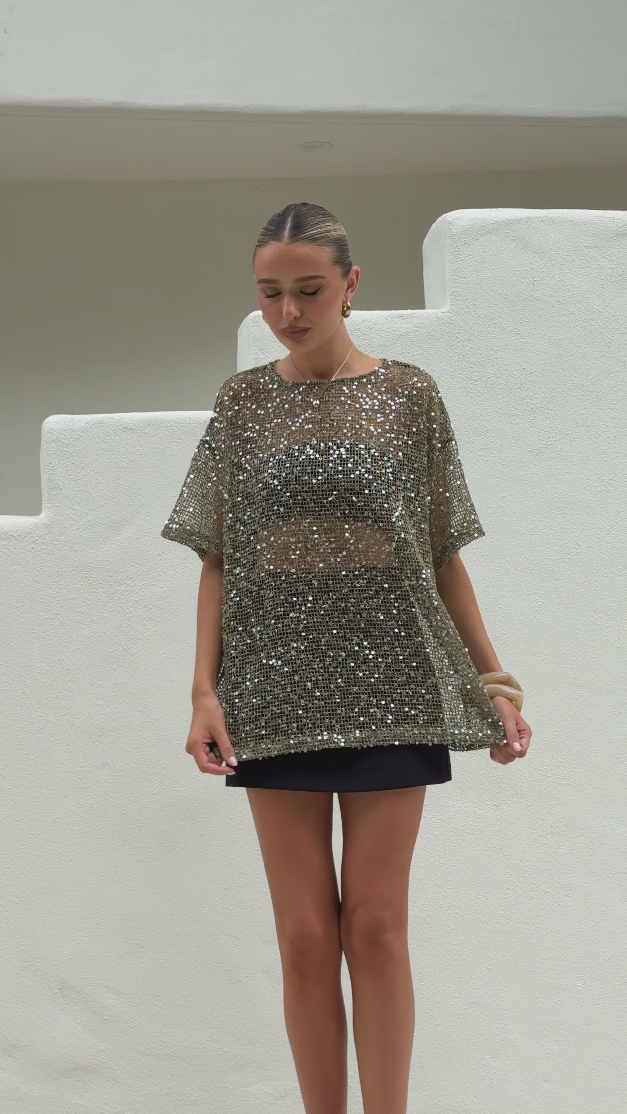 Load video: Zinnia Oversized Sequins Tee - Khaki - Billy J