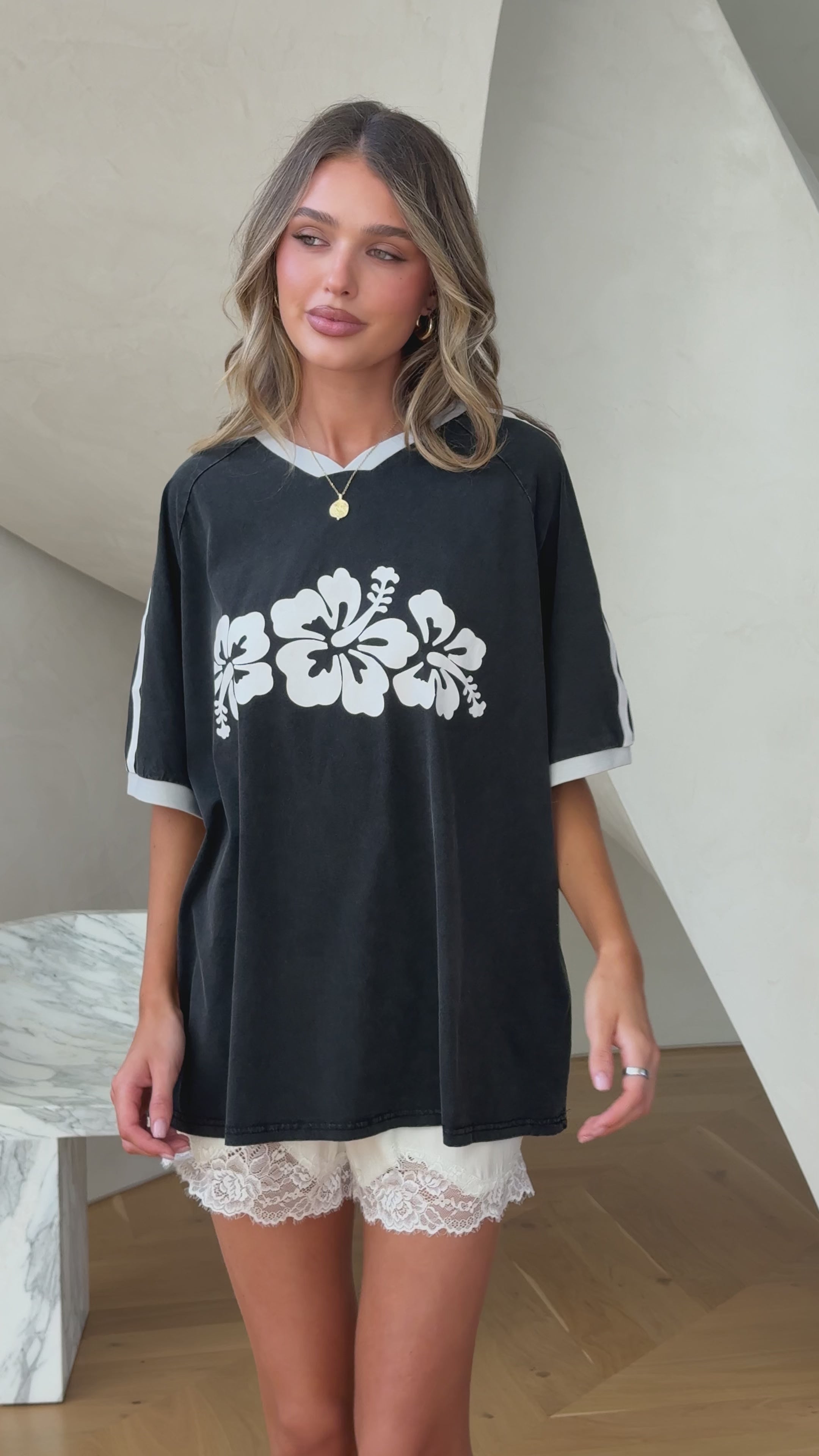Load video: Hibiscus Oversized T-Shirt - Black Acid Wash - Billy J