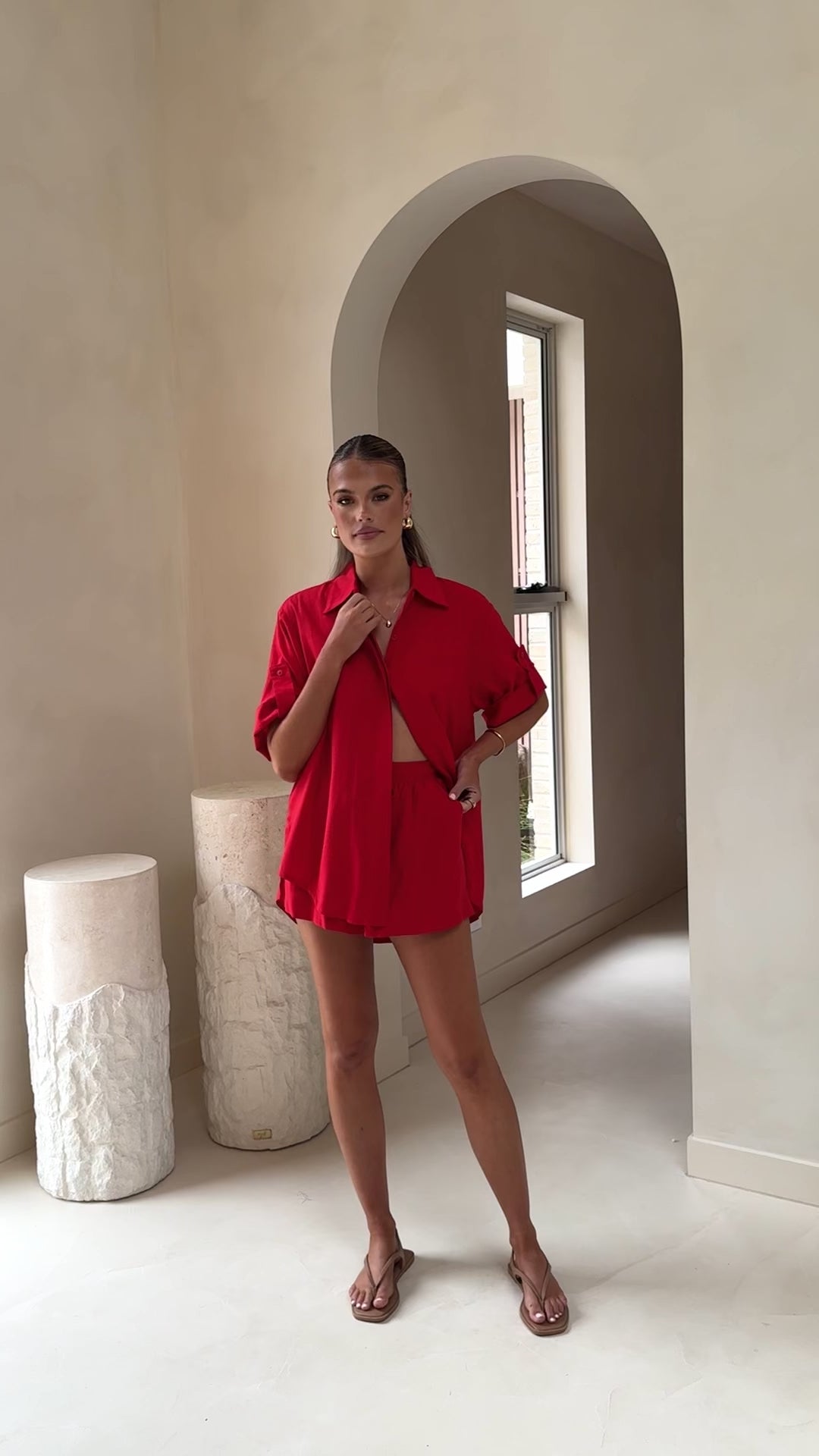 Load video: Alma Shorts - Red - Billy J
