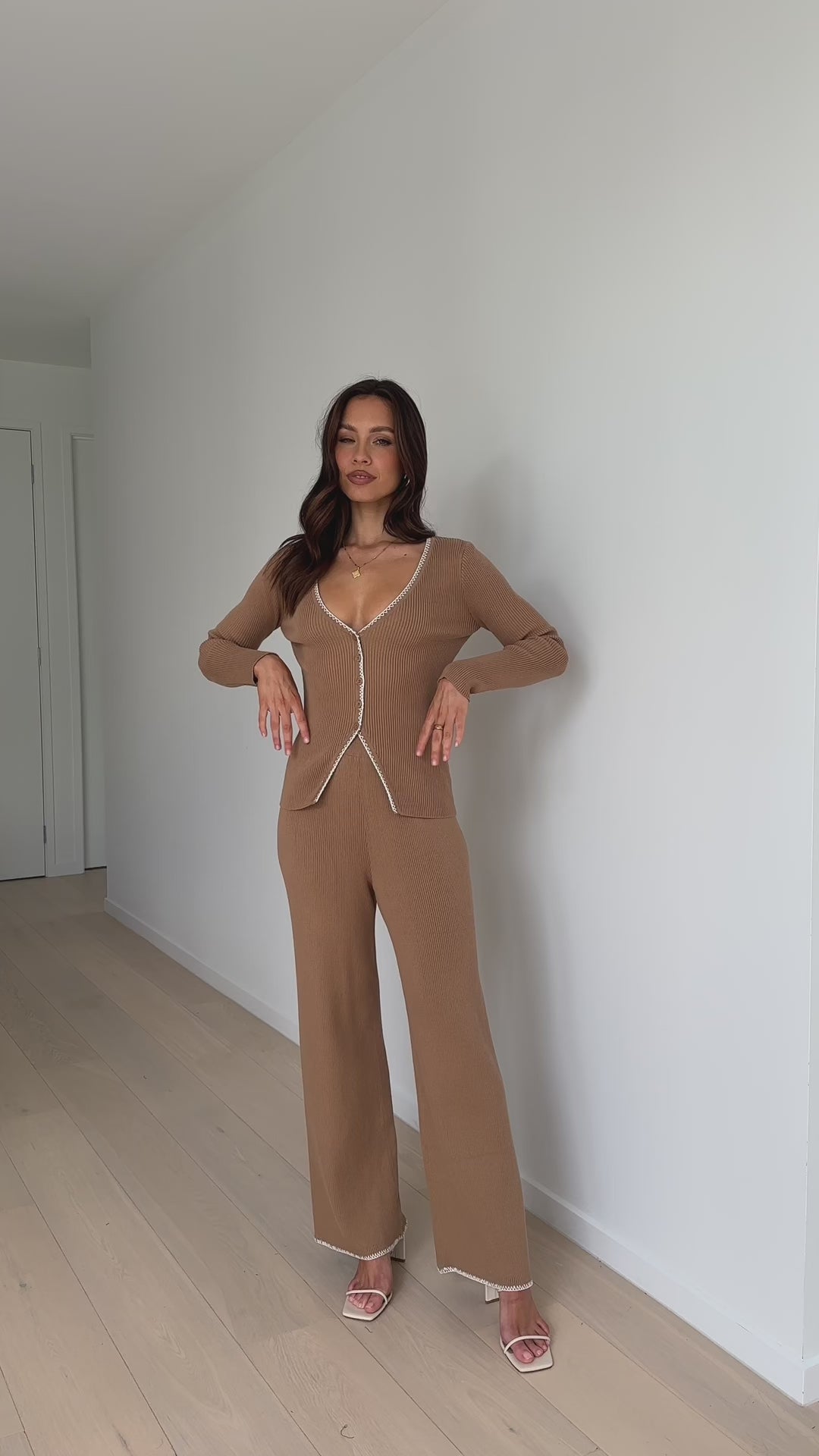 Kaelem Pants - Taupe - Billy J