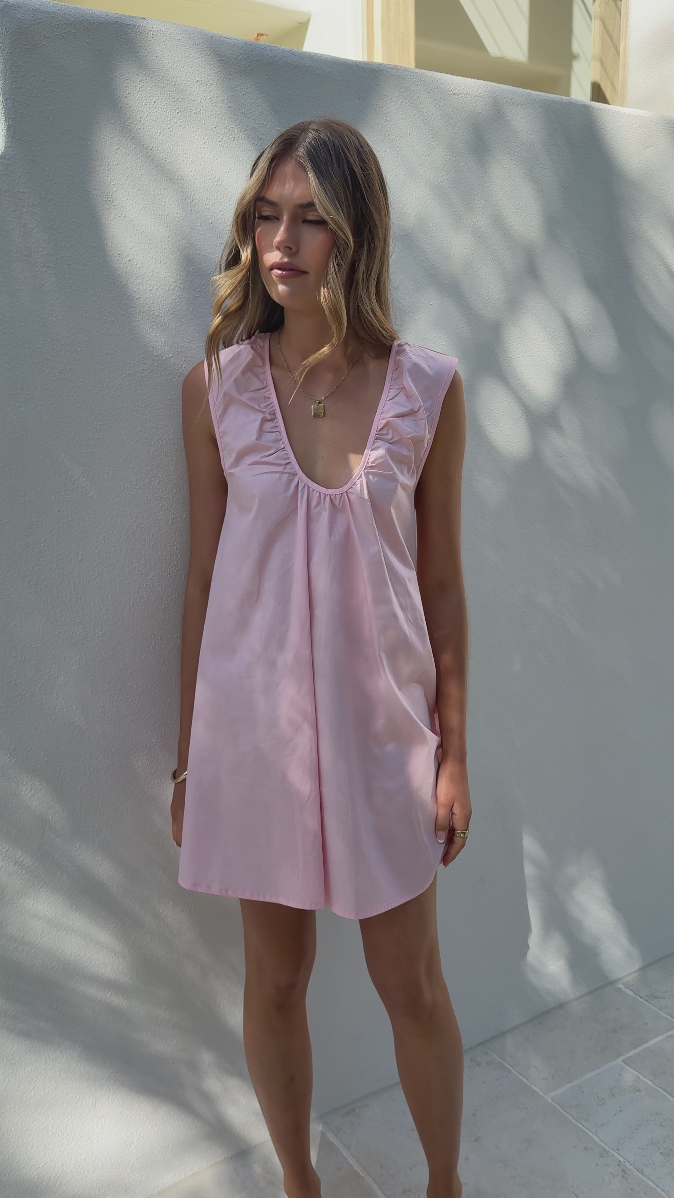 Load video: Vanessa Oversized Mini Dress - Pink - Billy J