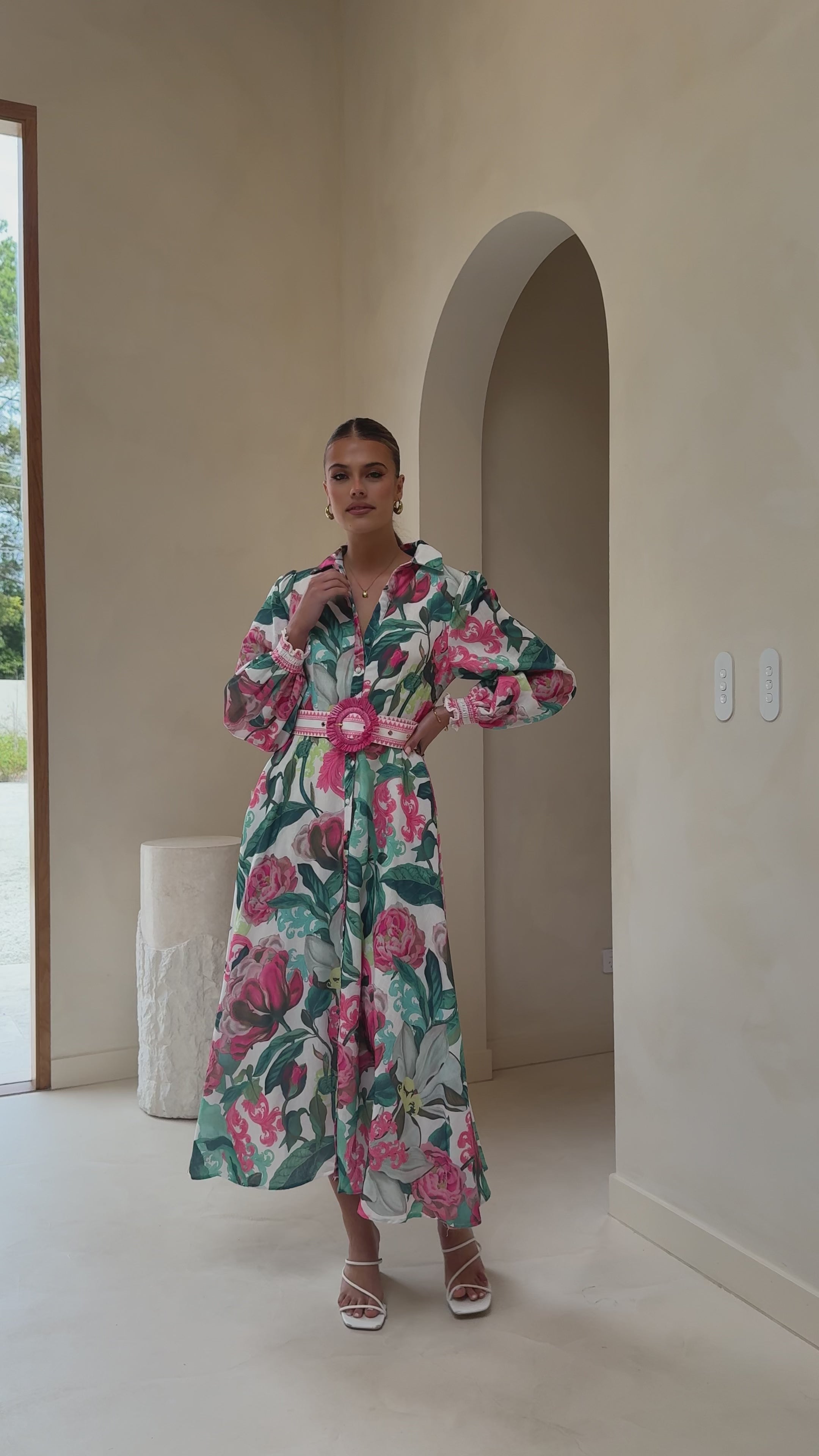 Load video: Aida Long Sleeve Maxi Dress - Spritz Pink - Billy J