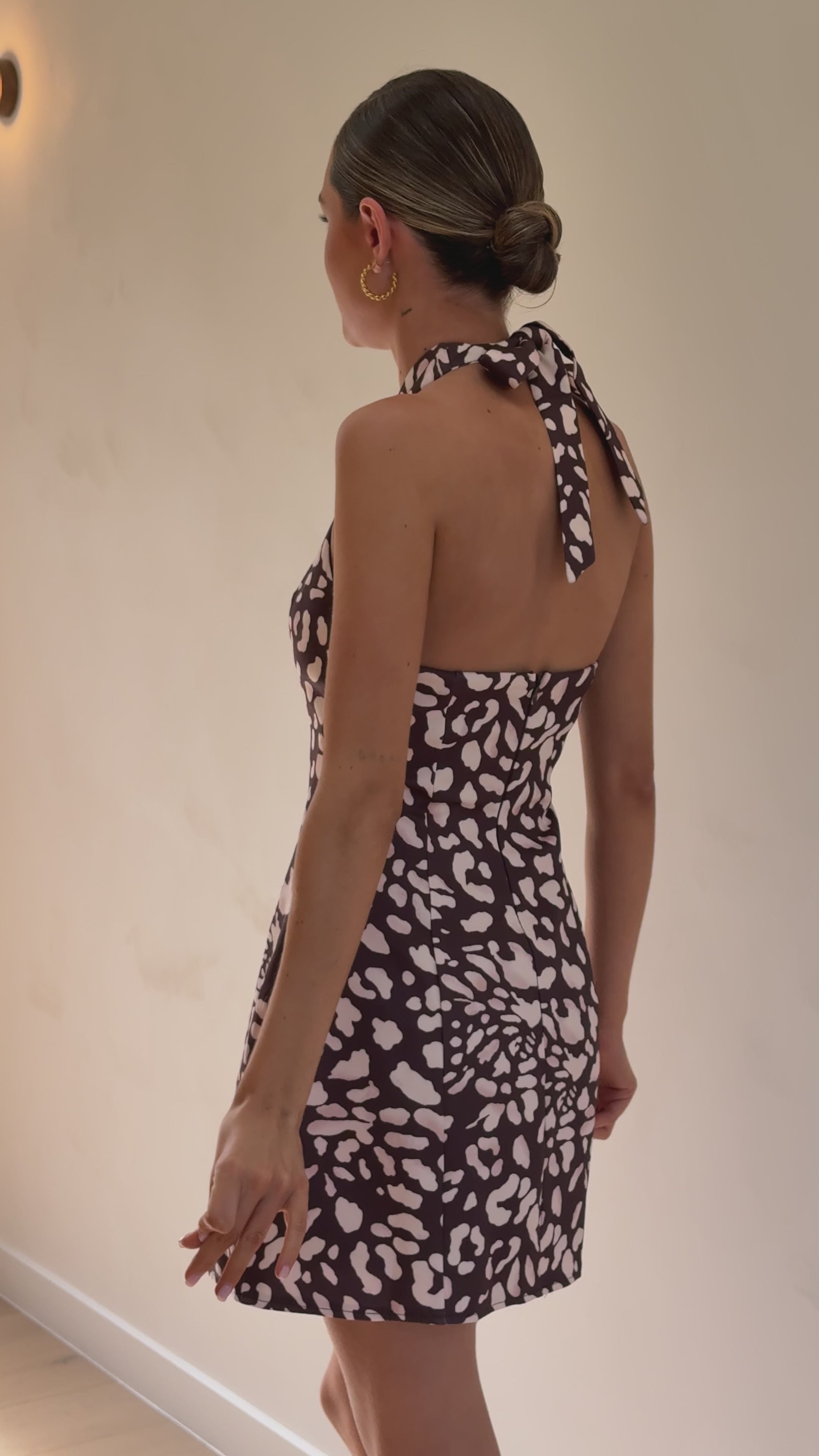 Load video: Lula Mini Dress - Brown Print - Billy J
