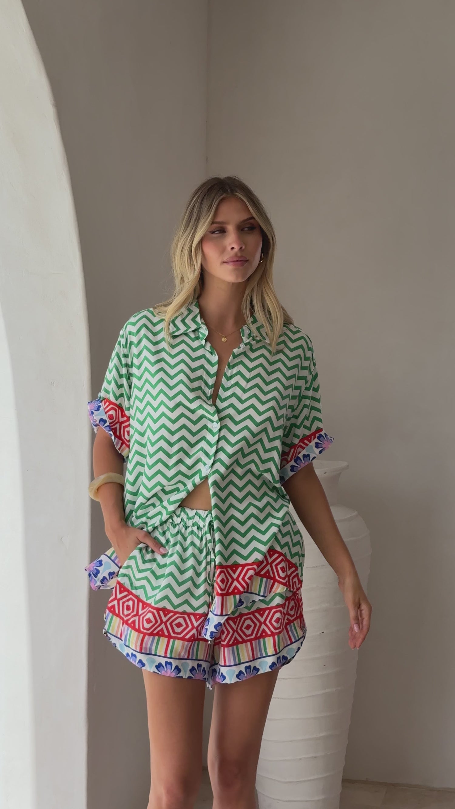 Lola Button Up Shirt - Ziggy Print - Billy J
