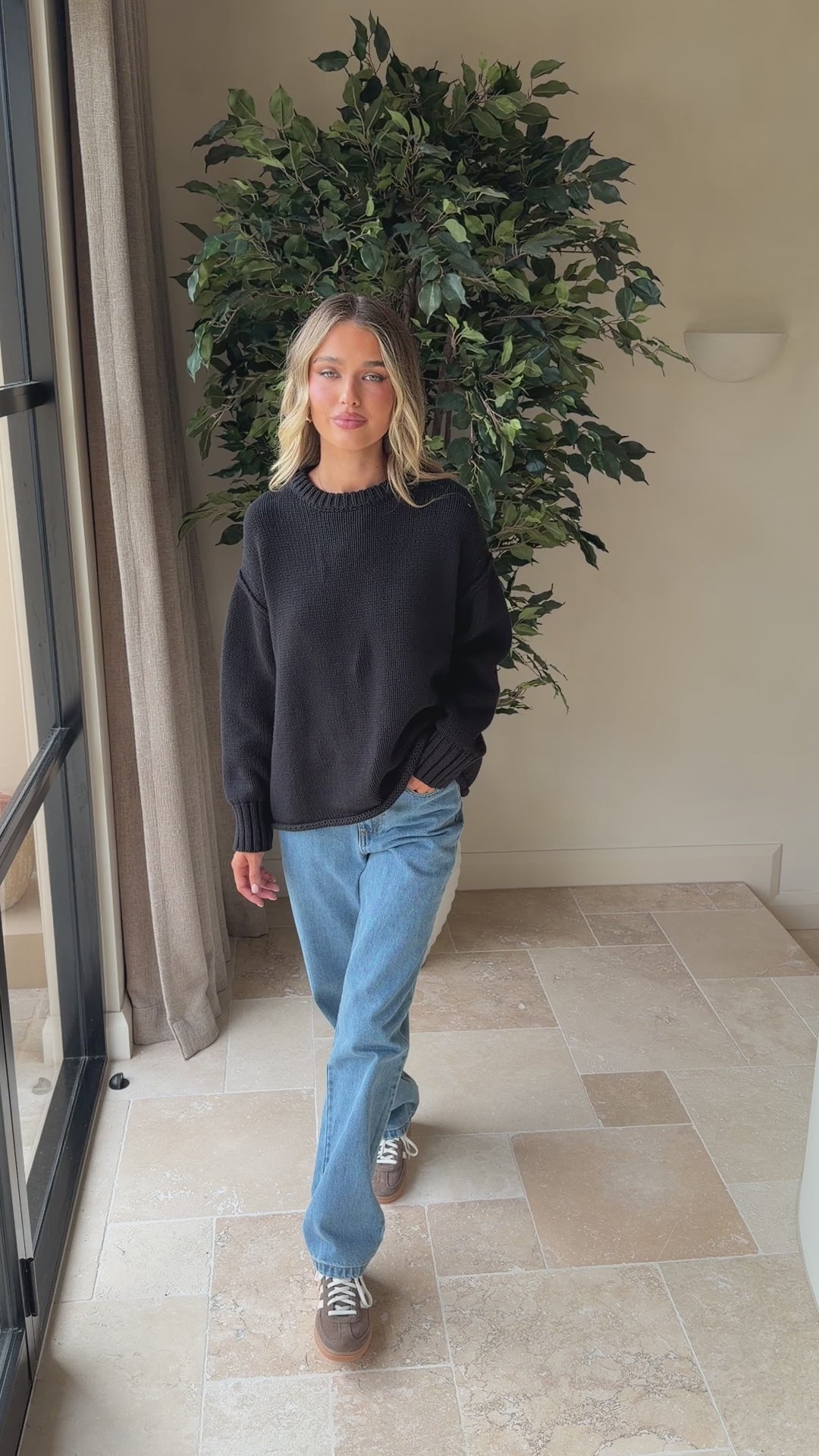 Load video: Jase Knit - Black - Billy J