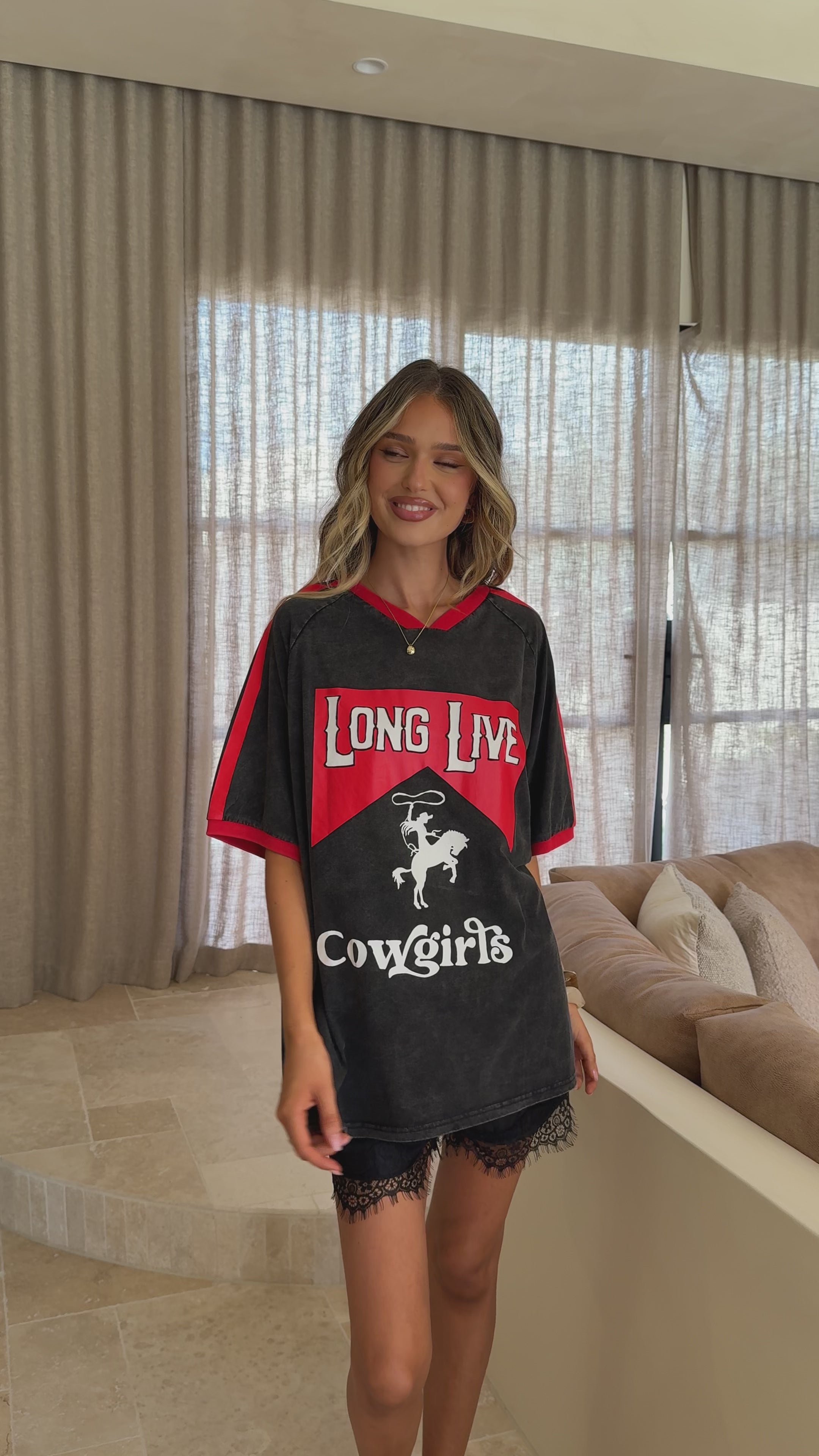 Load video: Long Live Cowgirls Oversized Tee - Black/Red - Billy J