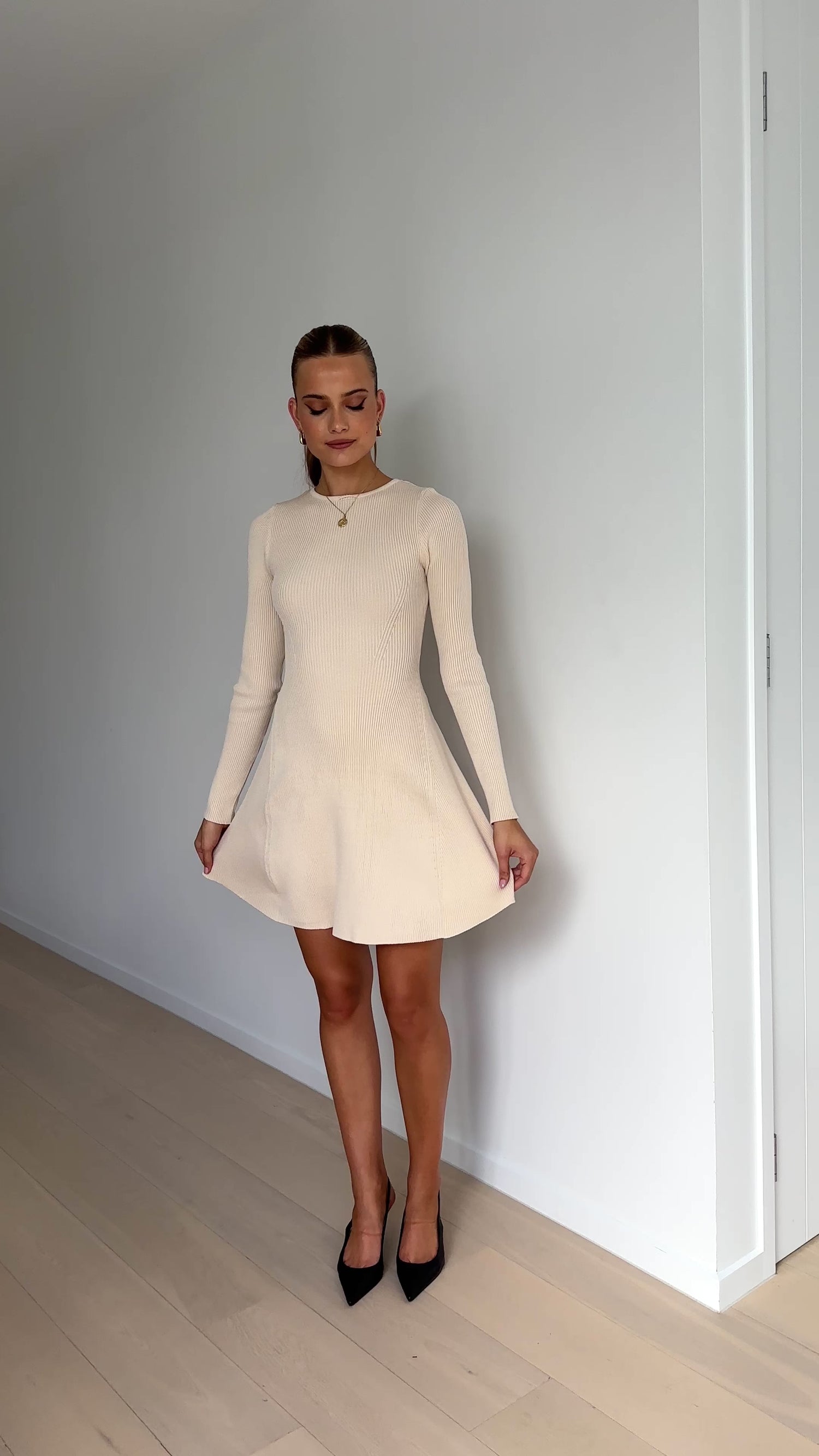 Amity Mini Dress - Cream - Billy J