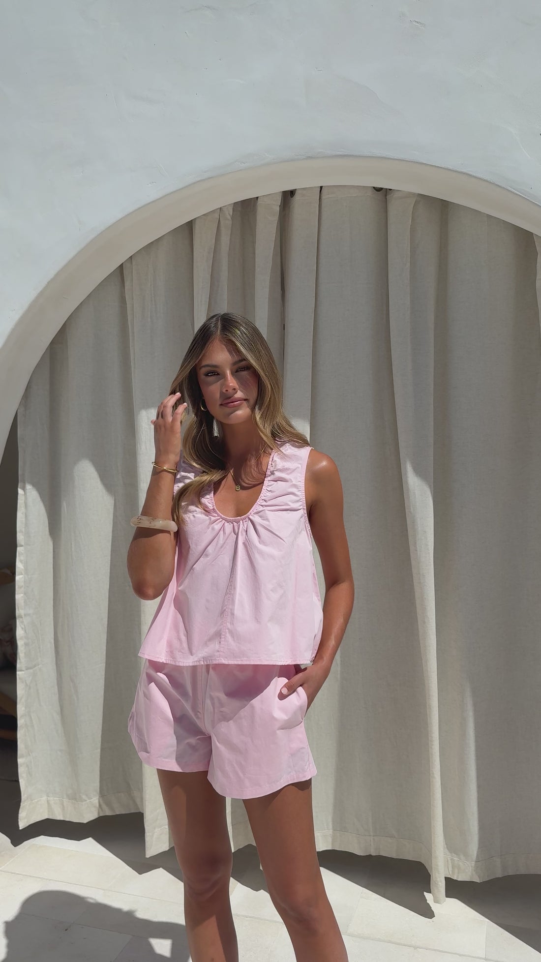 Vika Shorts - Pink - Billy J