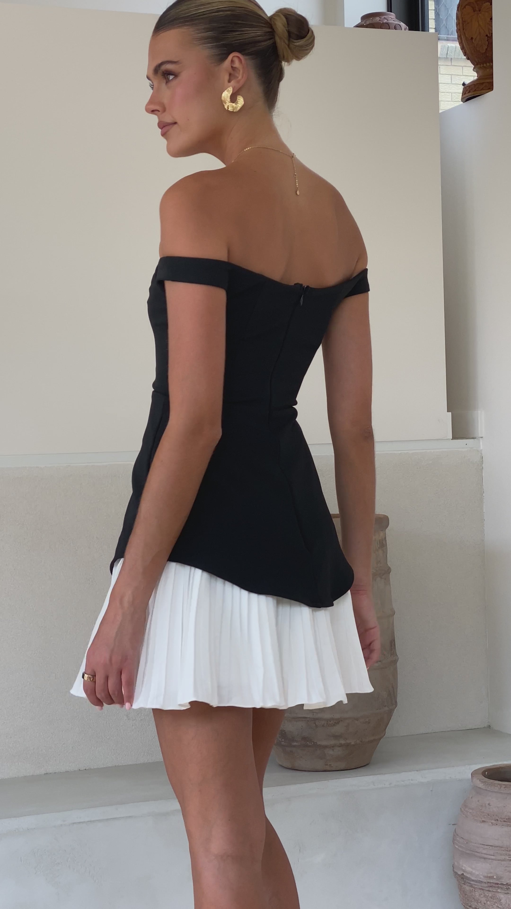 Load video: Talmai Mini Dress - Black / White - Billy J