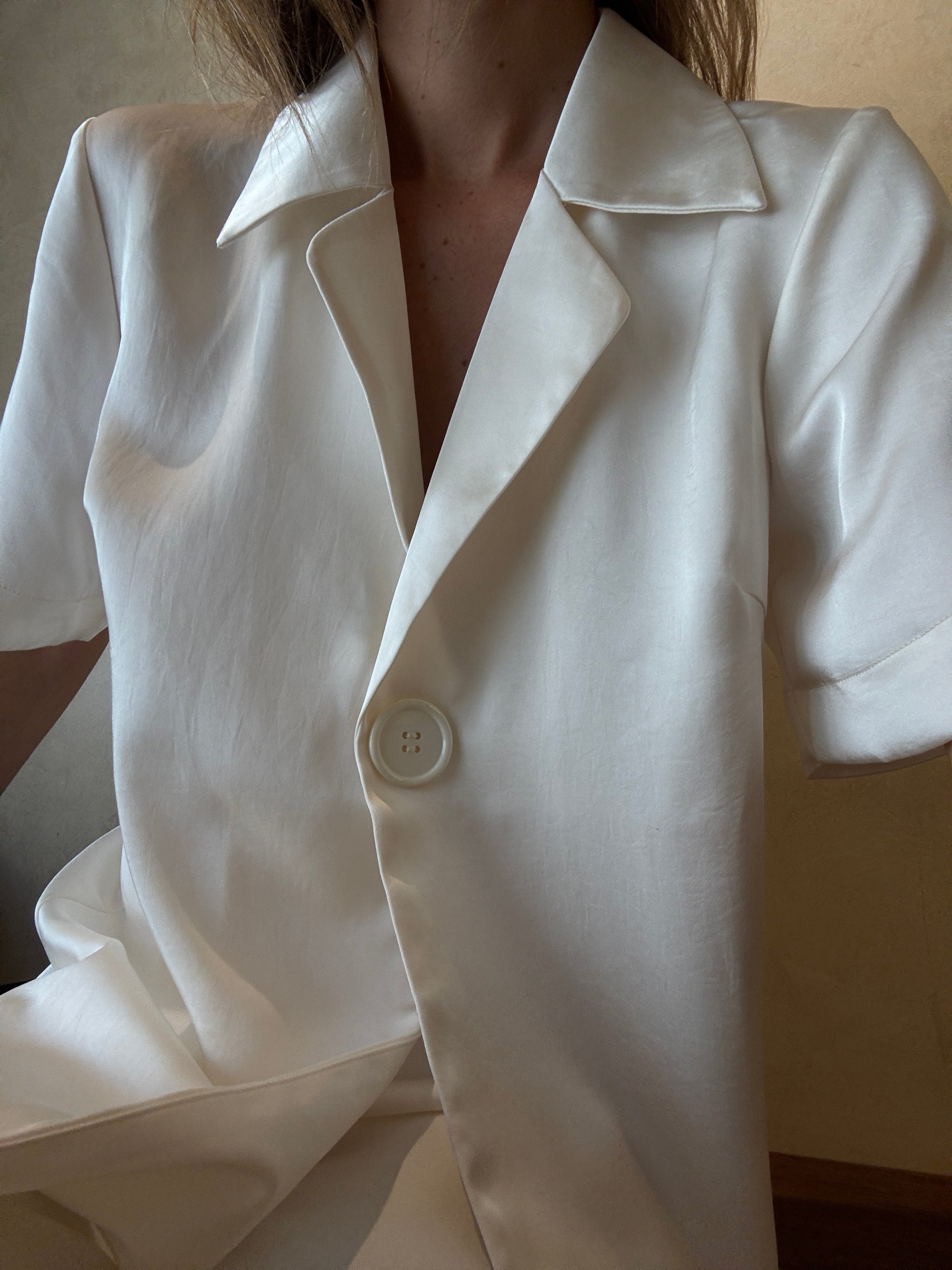 Imogen Button Shirt - Cream - Billy J