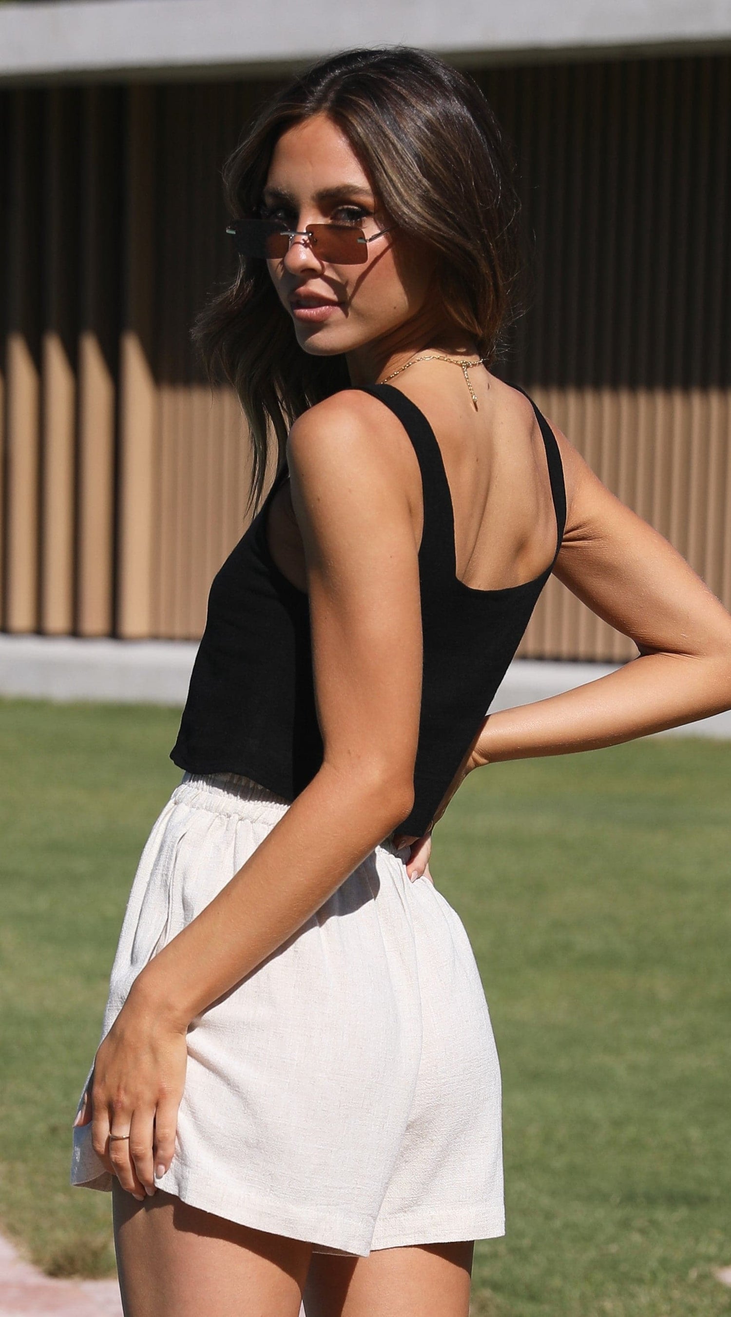 Paros Top - Black - Billy J
