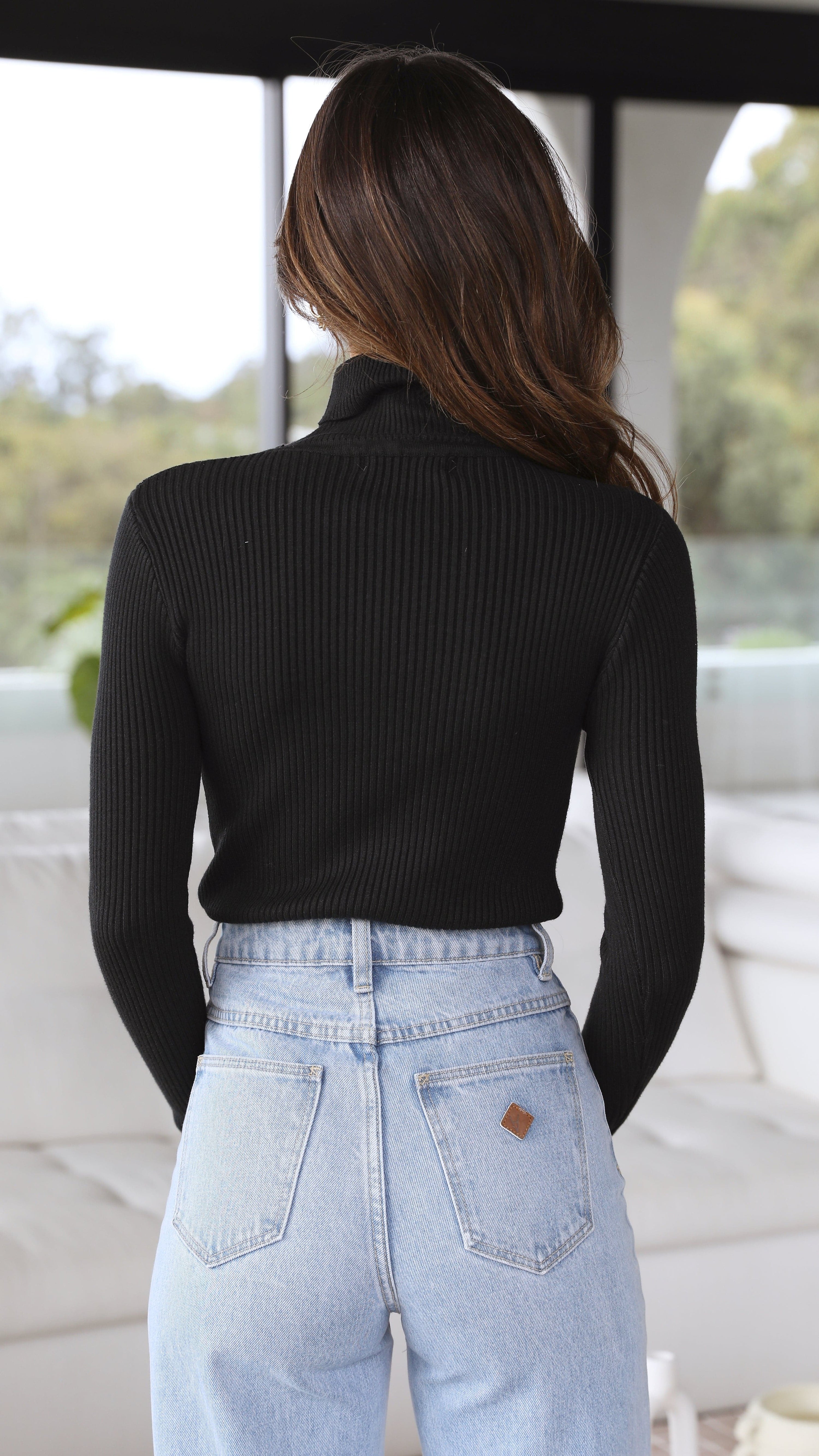 Sammi Turtle Neck Knit - Black - Billy J