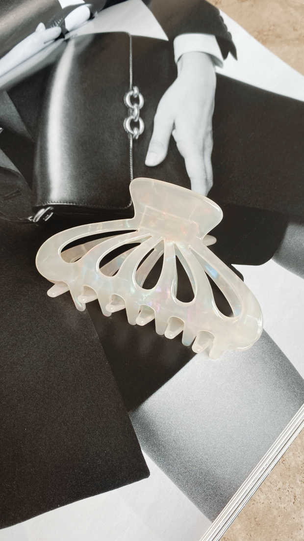 Bianca Butterfly Claw Clip - Ivory Marble - Billy J