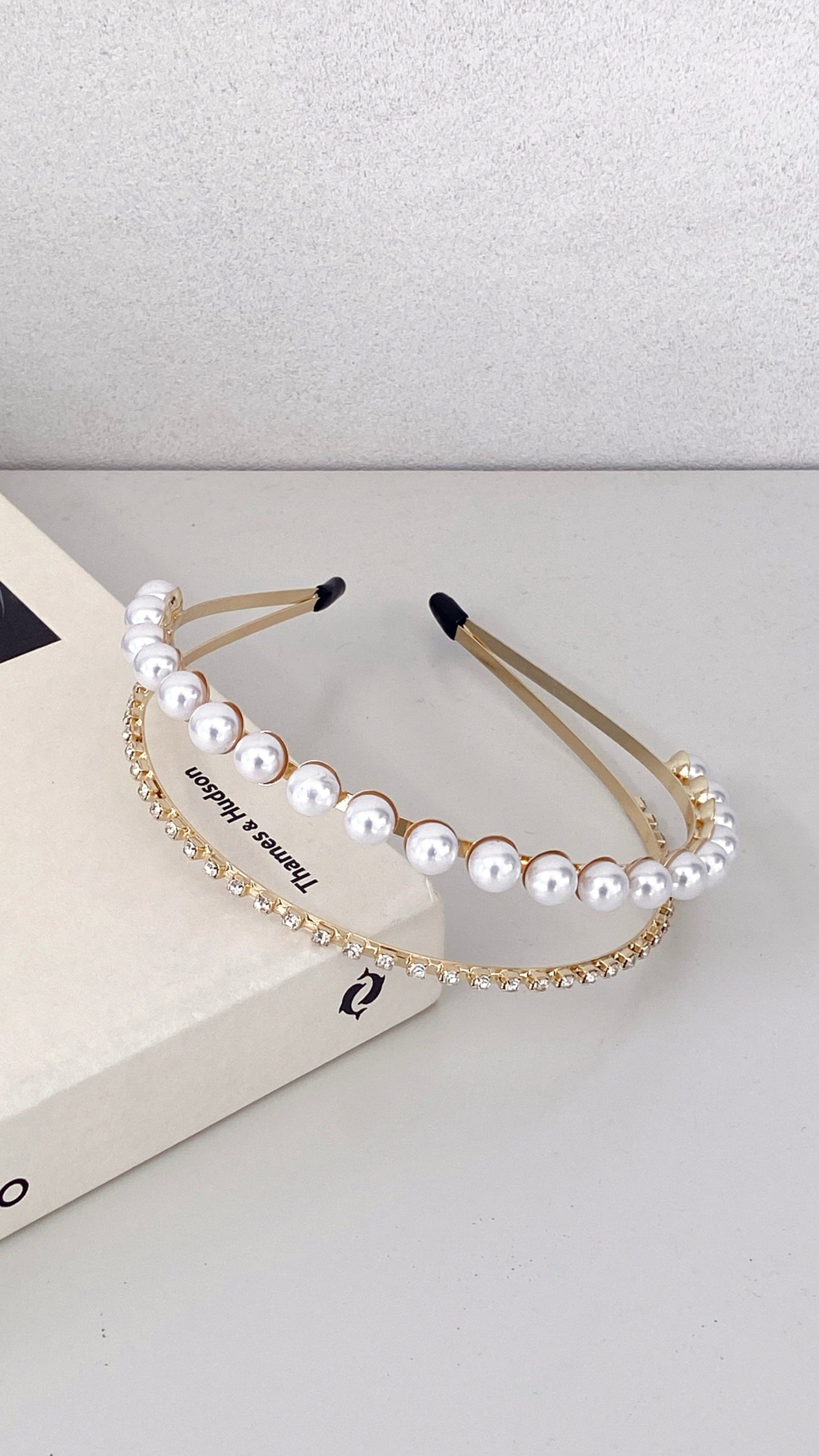 Sinclair Headpiece - Gold/Pearl - Billy J
