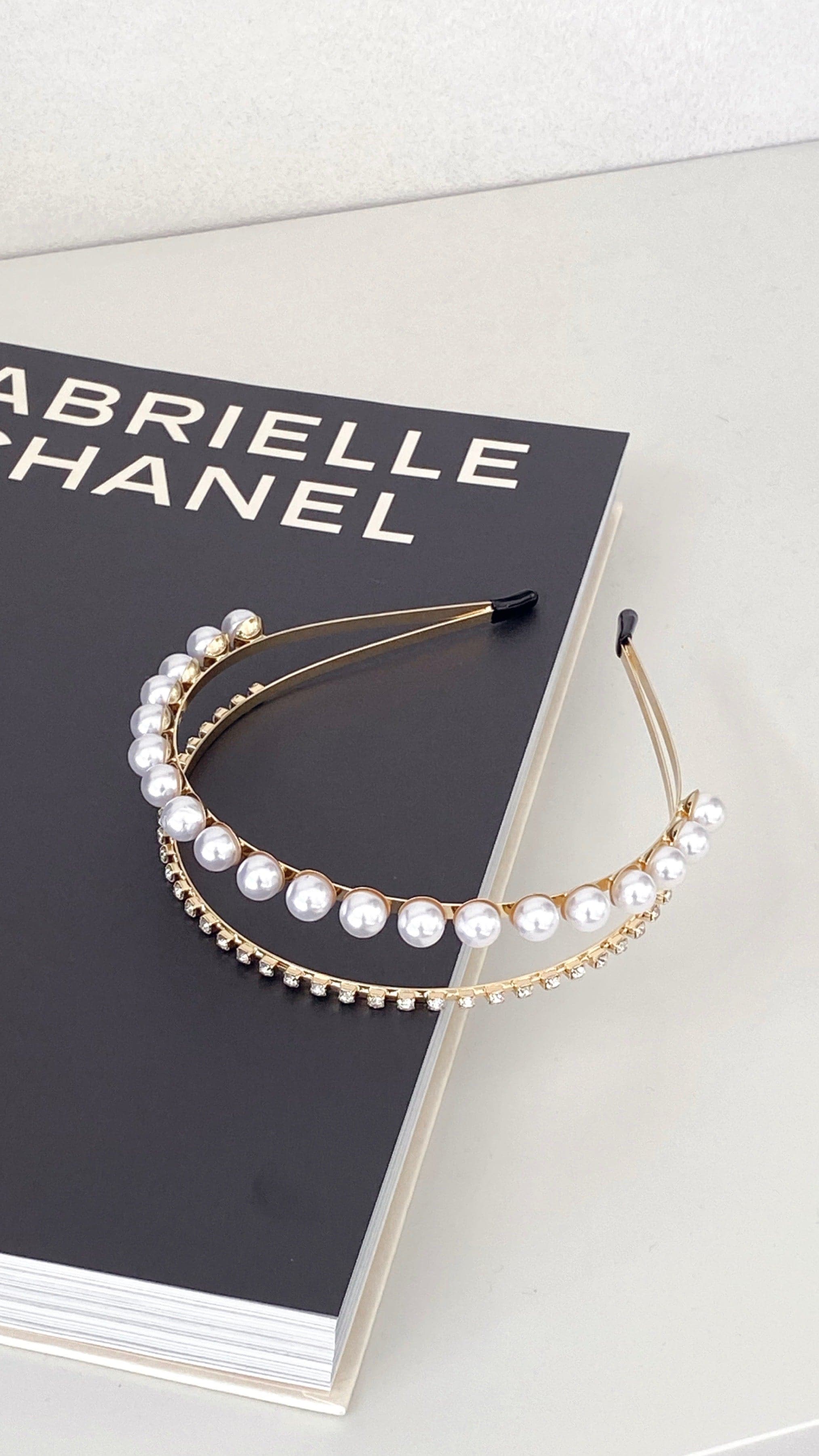 Sinclair Headpiece - Gold/Pearl - Billy J