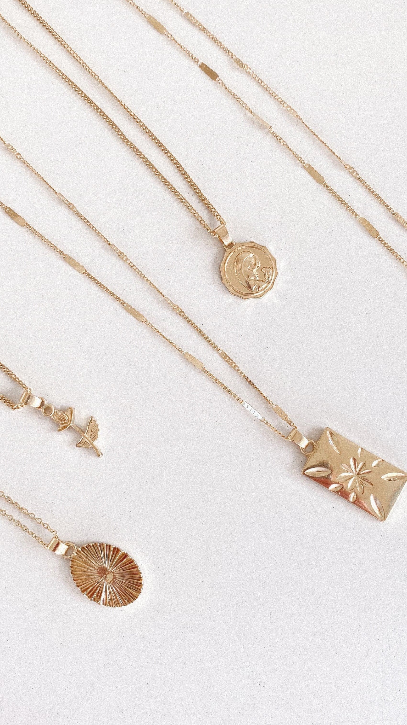 Sierra Fine Necklace Set - Gold - Billy J